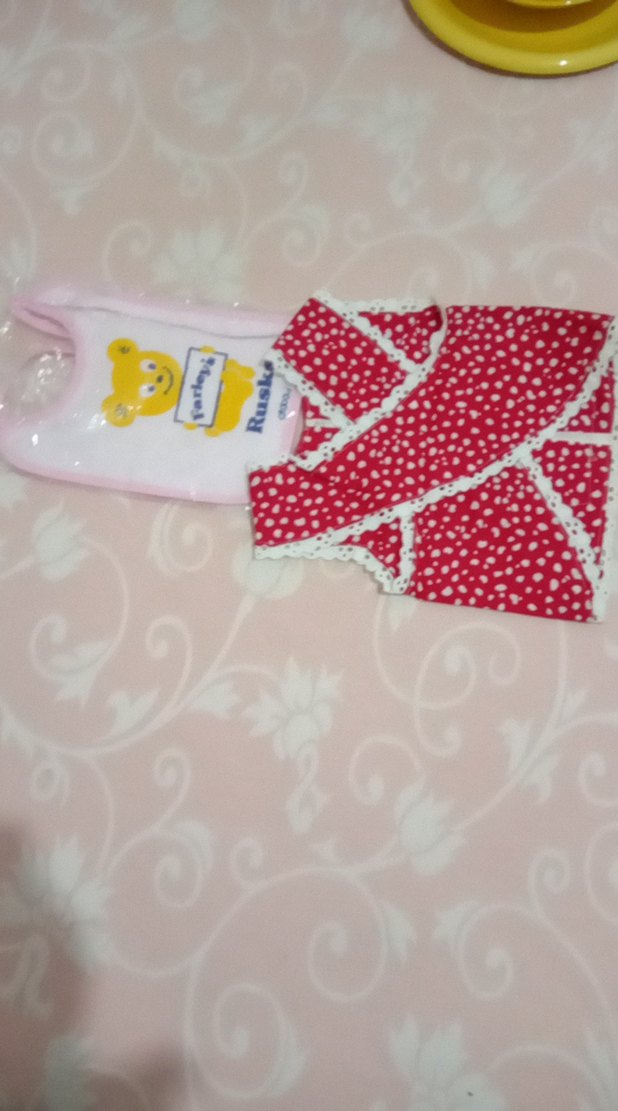 Renkli Baskılı Bebek Önlüğü - Kırmızı - Görsel 3