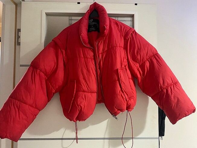 Stradivarius Şişme mont