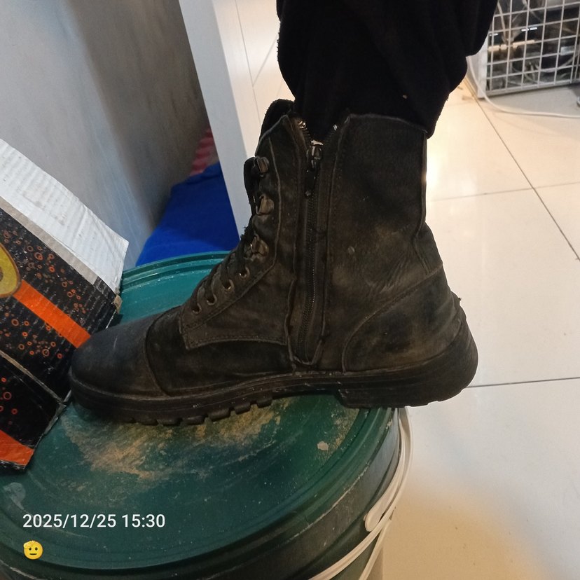 Siyah Tokalı Erkek Kauçuk Bot - Görsel 2