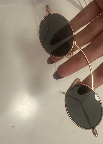 Klasik Bej Oval Kadın Güneş Gözlüğü - Görsel 2