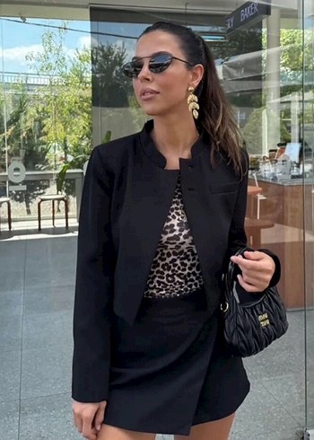 Zara model m beden alt üst takım içi şortlu sıfır üründür