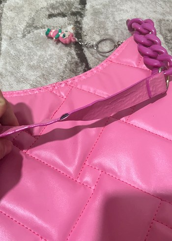 Pembe Kadın Suni Kumaş Fermuarlı Çanta az defolu görselde belirt - Görsel 4