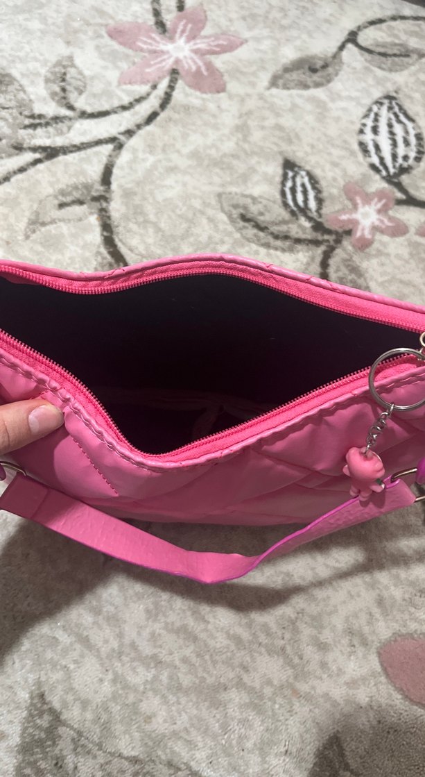 Pembe Kadın Suni Kumaş Fermuarlı Çanta az defolu görselde belirt - Görsel 3