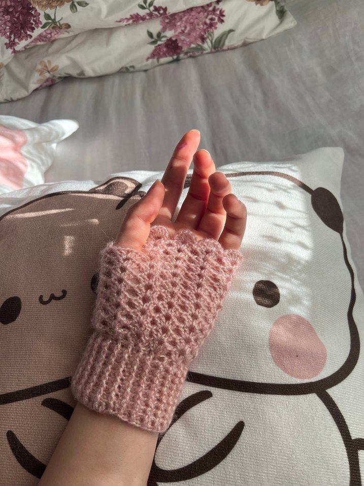 Dantel Detaylı Pembe Örgü Eldiven - Görsel 4