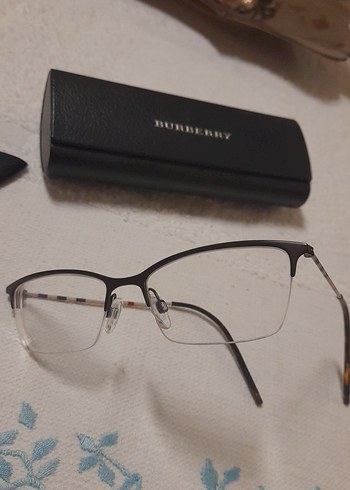 Burberry Bej Şeffaf Kadın Gözlük - Görsel 2