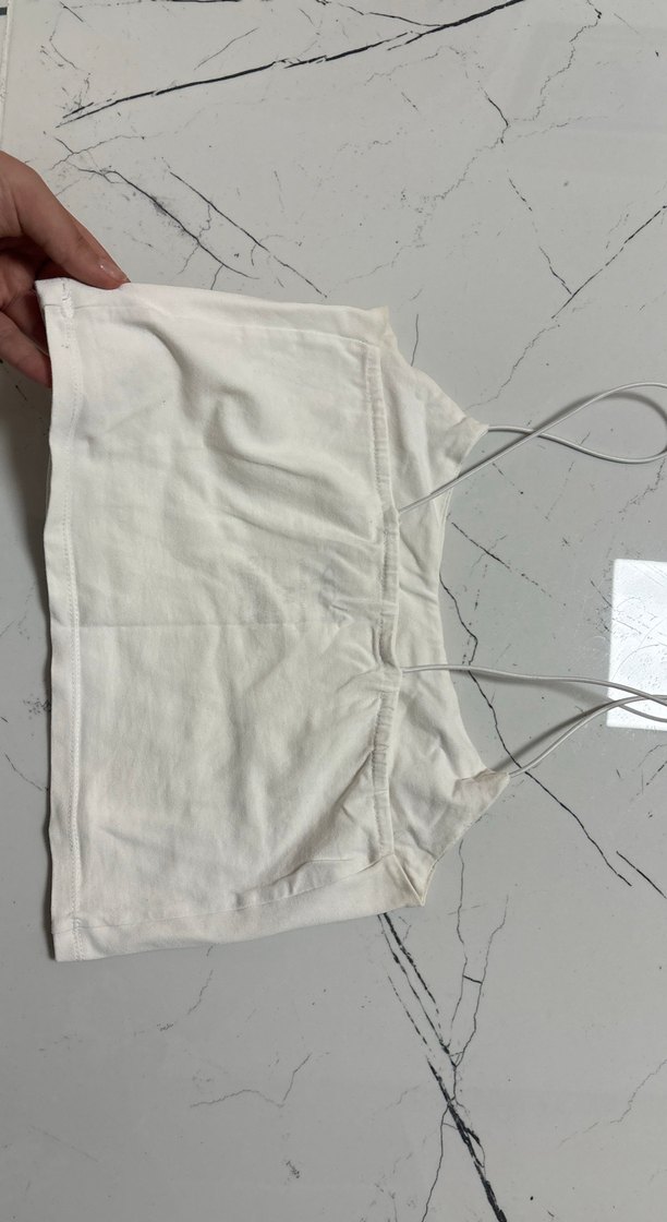 Beyaz Crop - Görsel 3