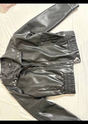 Düğmeli Siyah Deri Kadın Ceket - Görsel 5