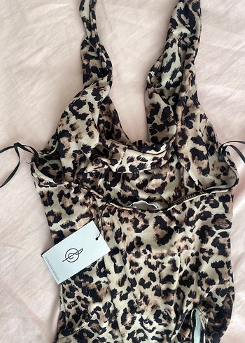 Stradivarius Leopar Desenli Body - Görsel 2