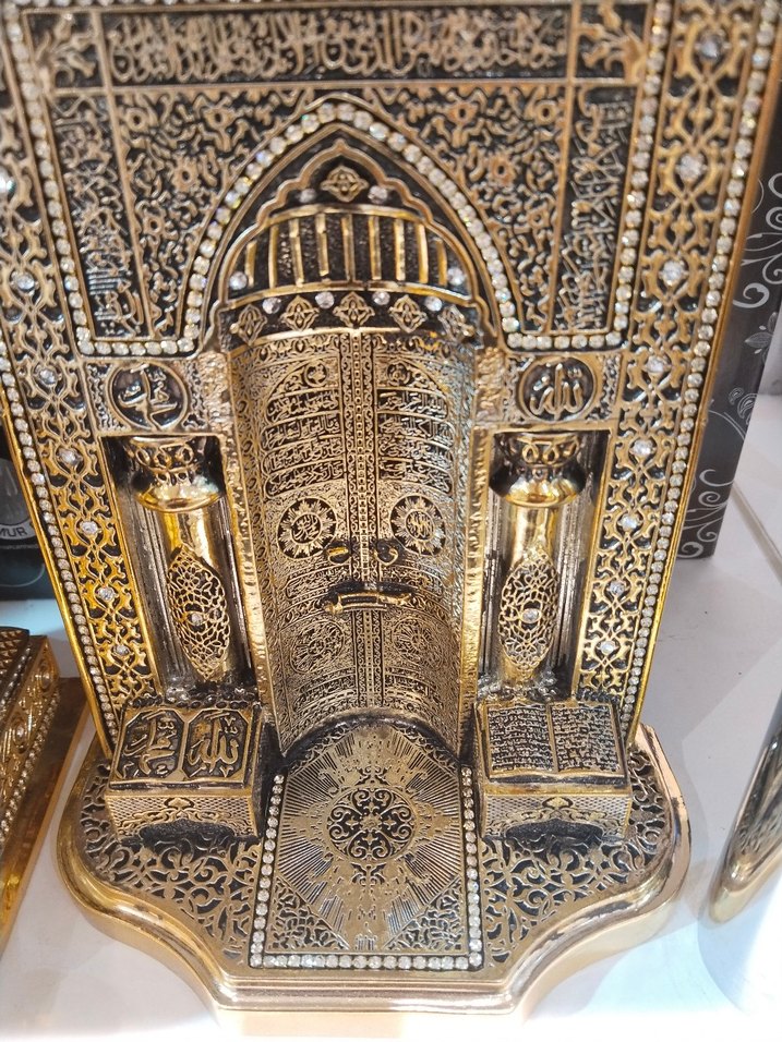 Altın Renkli Detaylı Dini mihrap - Görsel 2