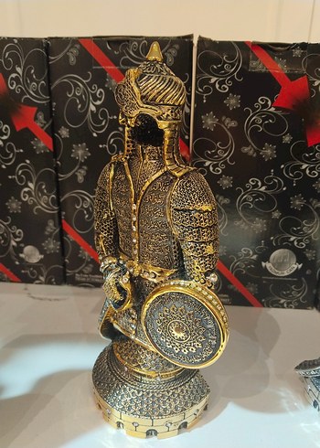 Altın Renkli Osmanlı Askeri Figürin - Görsel 2