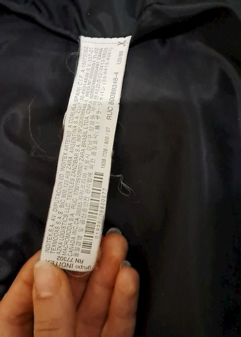 Kız Çocuk Siyah Kürklü Kapüşonlu Mont - Görsel 4