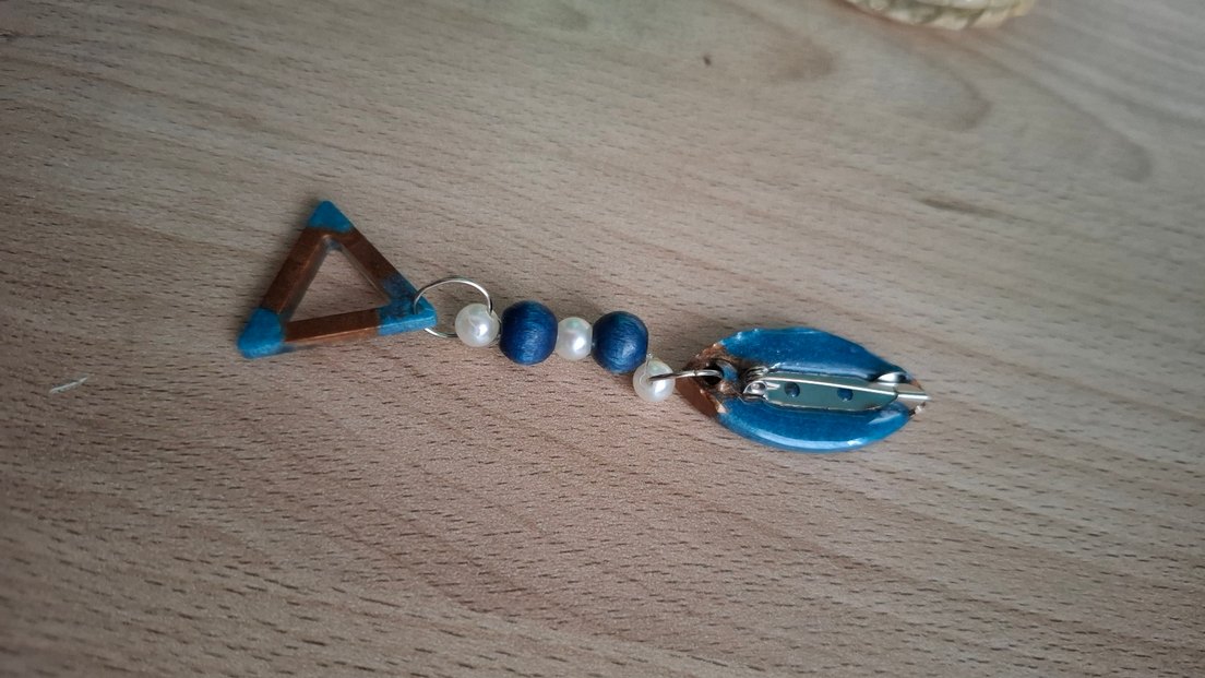 Mavi boncuk detaylı broş - Görsel 2