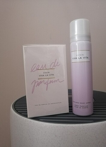 Avon viva la vita kadın parfüm ve deodorant 