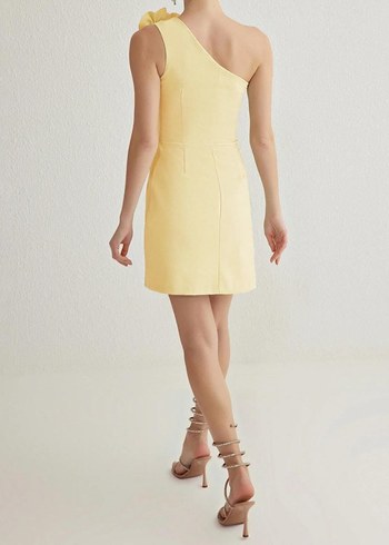 Sarı Tek Omuz Midi Elbise Çiçek Detaylı - Görsel 3