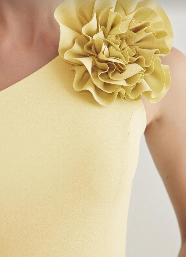 Sarı Tek Omuz Midi Elbise Çiçek Detaylı - Görsel 2