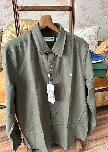 Lacoste l