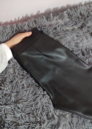 ZARA Siyah Deri Kadın Pantolon - Görsel 8