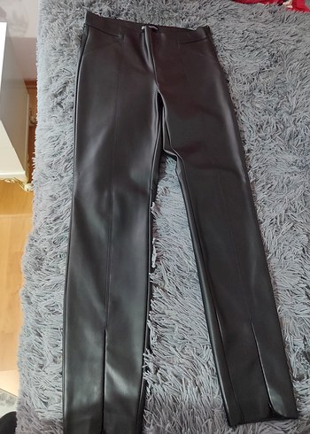 ZARA Siyah Deri Kadın Pantolon - Görsel 2