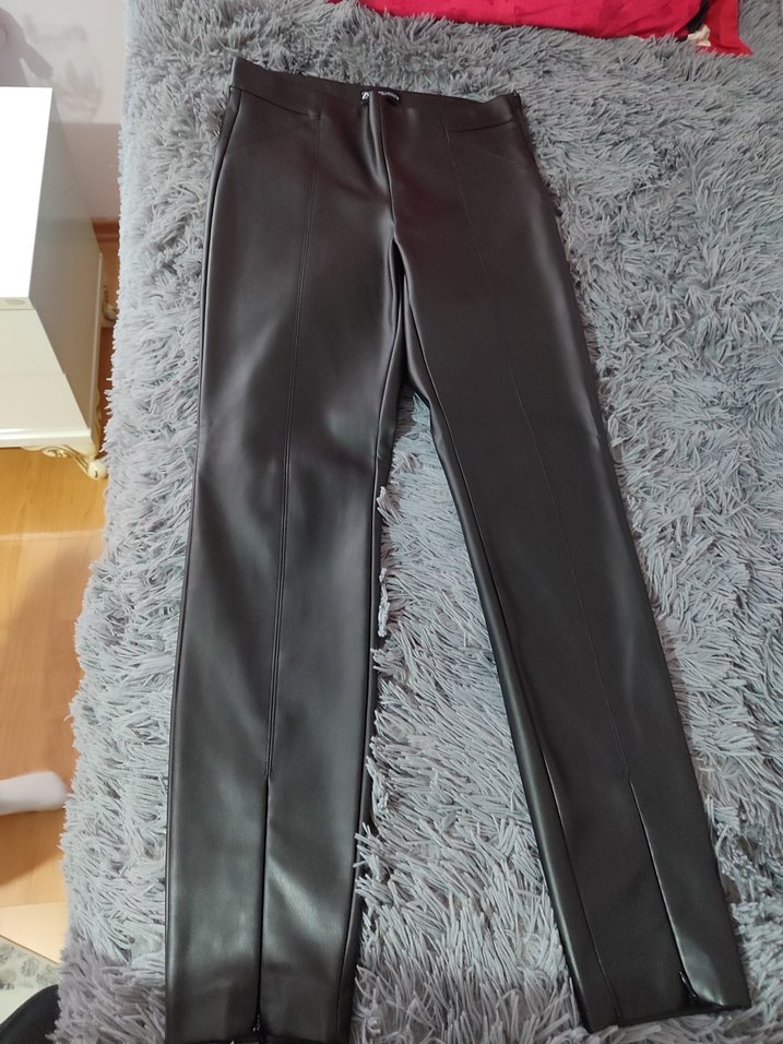 ZARA Siyah Deri Kadın Pantolon - Görsel 3