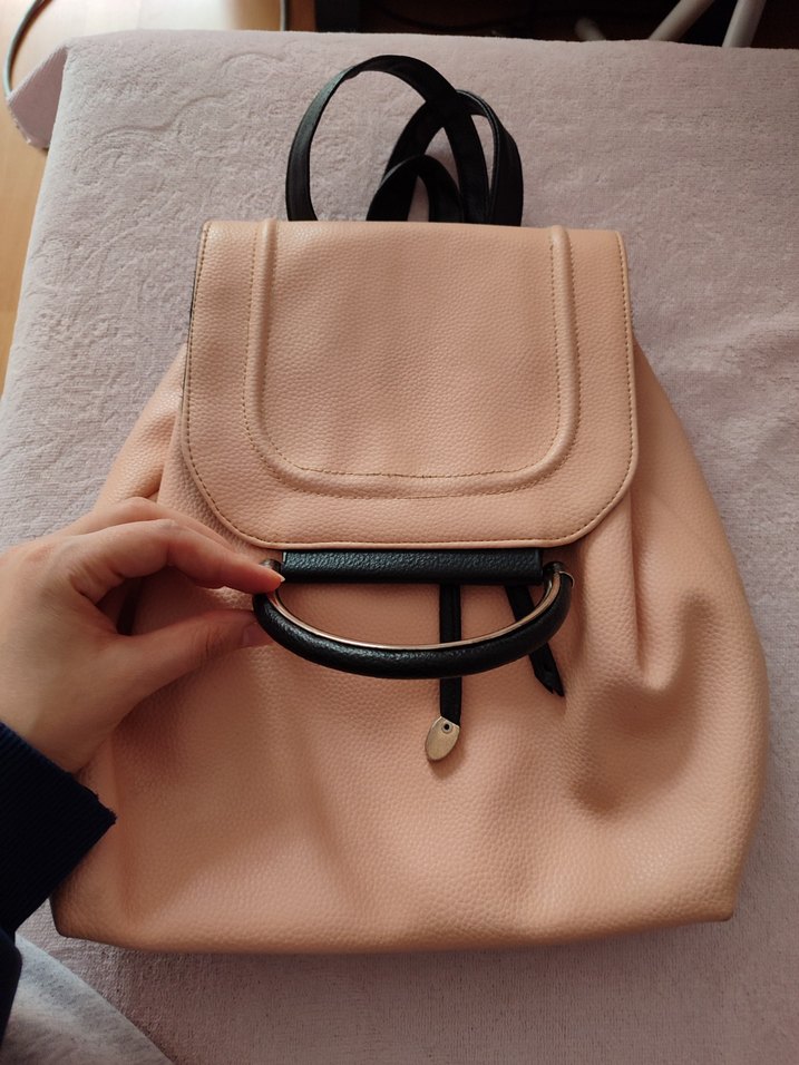 Somon Deri Kadın Sırt Çantası - Görsel 2