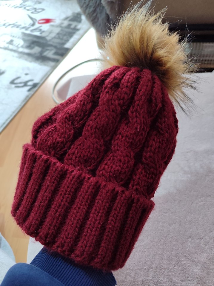 Bordo Örgü Kadın Bere Ponponlu - Görsel 3