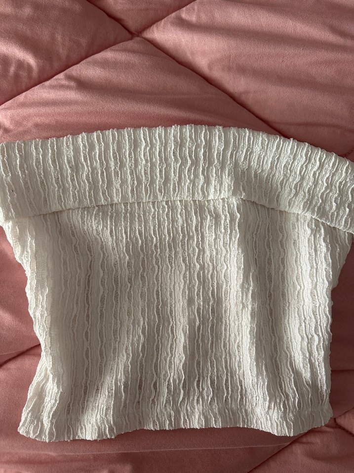 Beyaz Crop - Görsel 2