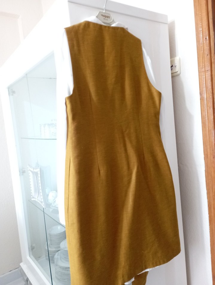 Bej Süet Uzun Drapeli Kadın Yelek - Görsel 3