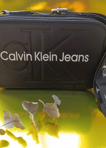 CK omuz çantası  - Görsel 6