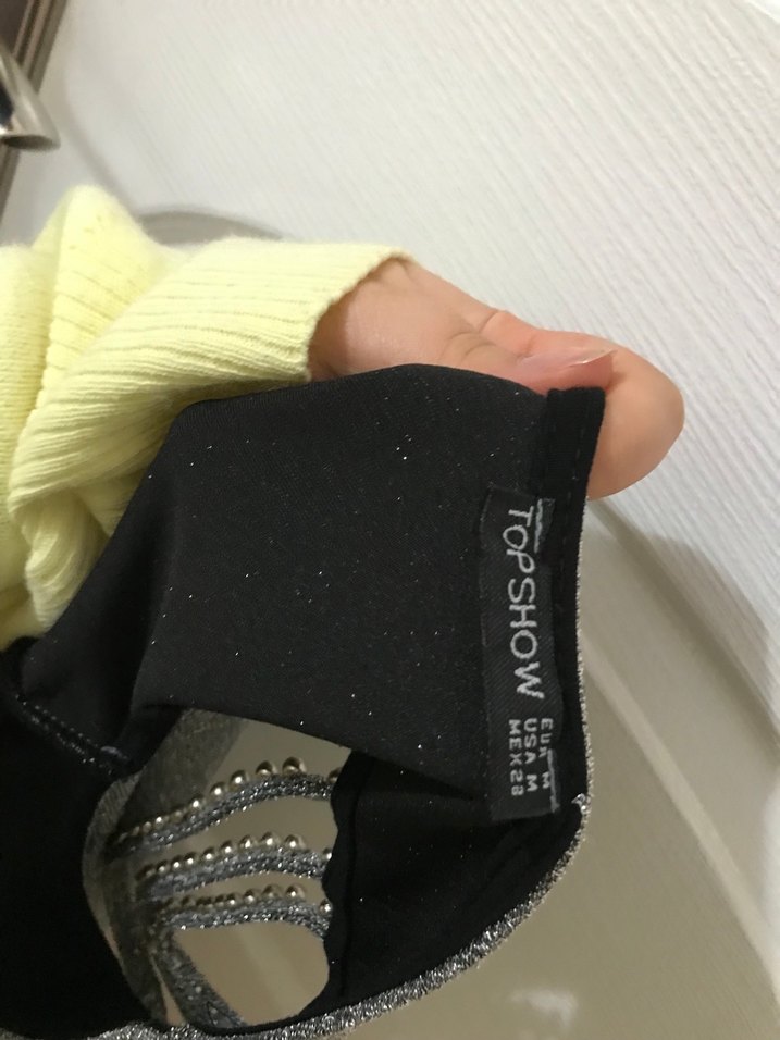 Gri Zincir Detaylı Midi V Yaka Elbise - Görsel 3