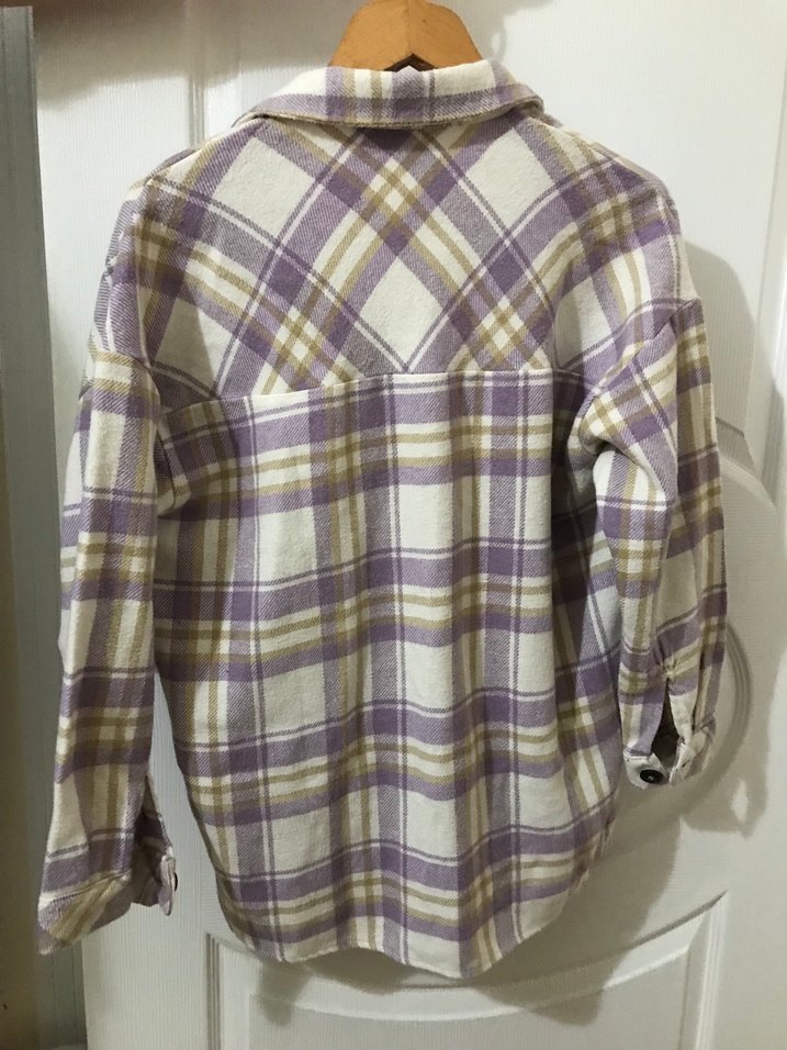 Düğmeli, Uzun Kollu, Pastel Mor Kadın Gömlek - Görsel 3