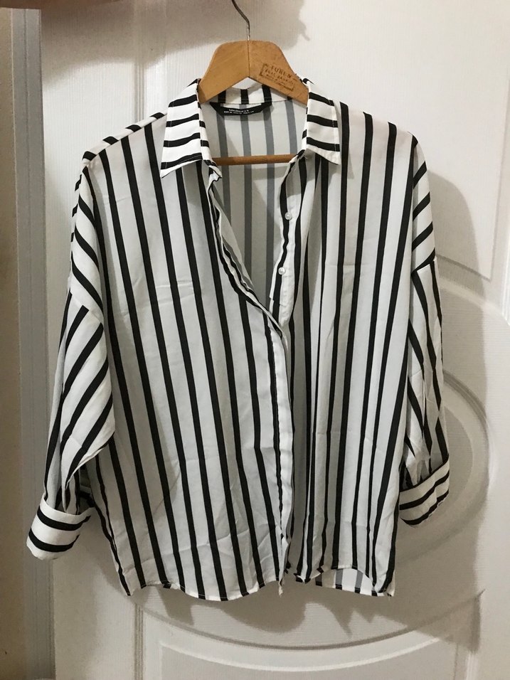 Kadın Beyaz Siyah Çizgili  Gömlek - Görsel 2