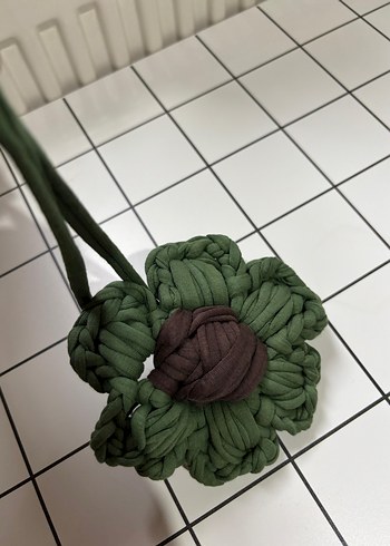 Bohem Çiçek Desenli El Örgüsü Anahtarlık Charm - Görsel 3