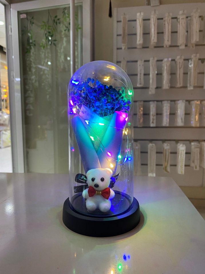 Çiçek buketli minik ayıcıklı cam fanus büyük boy - Görsel 2