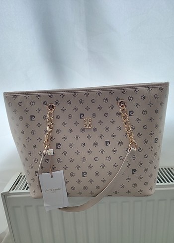 Pierre Cardin Zincir Detaylı Modern Klasik Kadın Çanta - Görsel 3