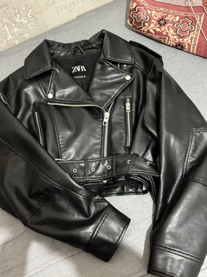 Siyah Kemerli Kısa Deri Biker Ceket - Görsel 5