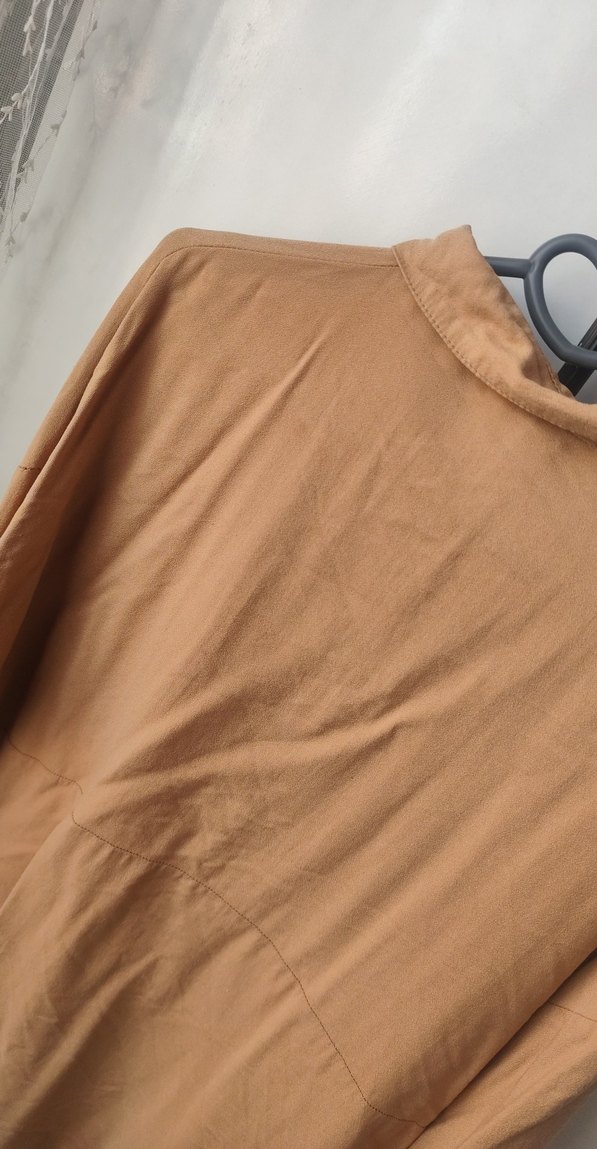 Bej Keten Kadın Gömlek Düğmeli Rahat Kesim - Görsel 4