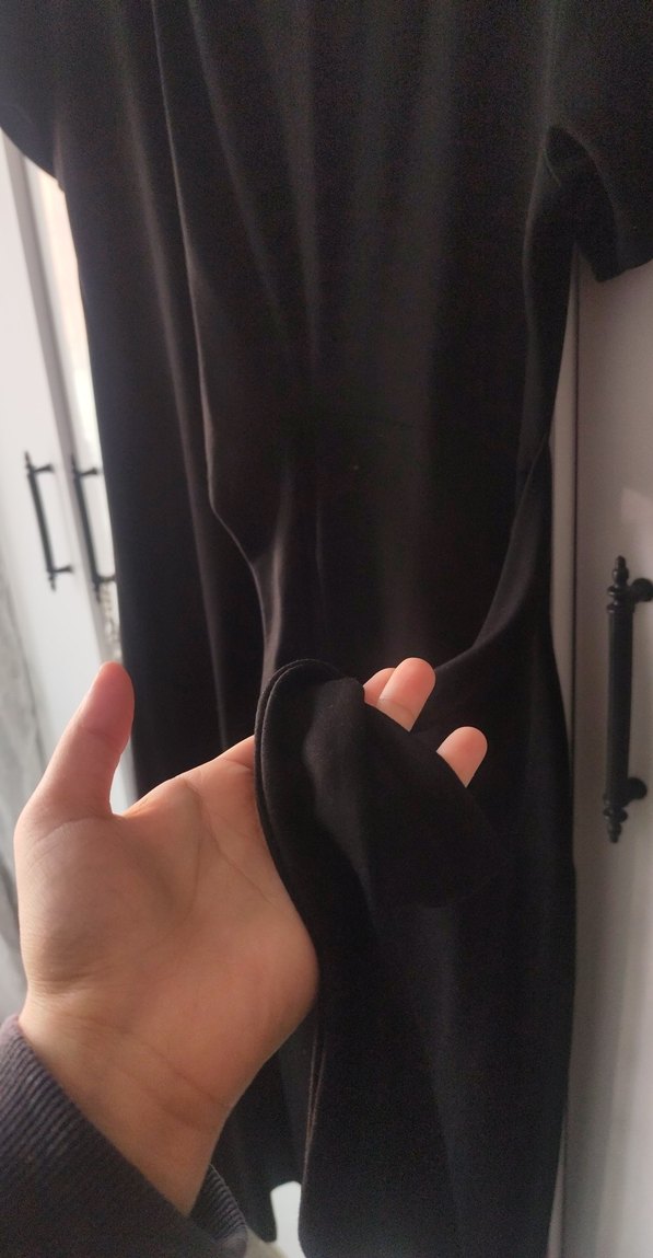 Siyah Drapeli bağlamalı Uzun Kadın Elbise - Görsel 5