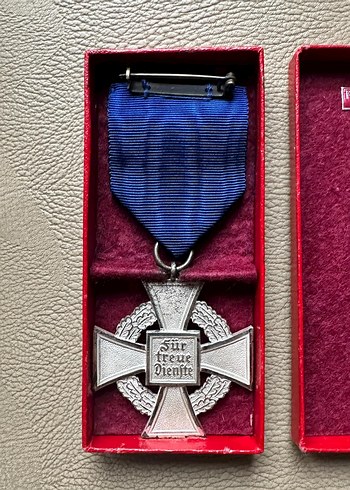 Nazi Alman Gümüş Liyakat Madalya Askeri - Görsel 4