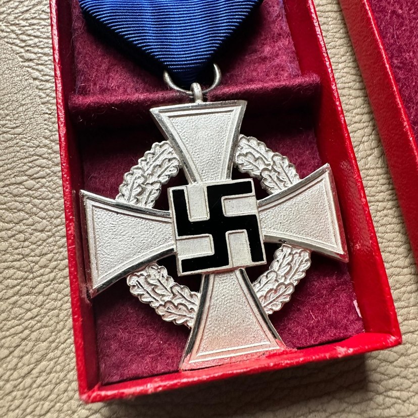 Nazi Alman Gümüş Liyakat Madalya Askeri - Görsel 3