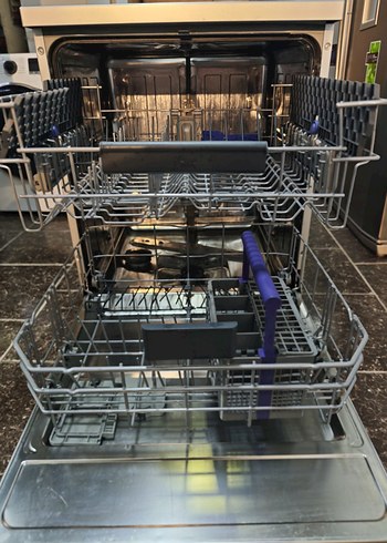 Siyah Cam Beko Bulaşık Makinesi 6+2 Prograö - Görsel 2