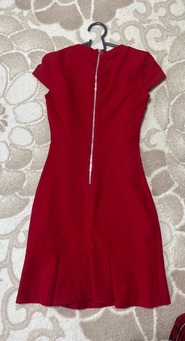 Kırmızı Kısa Kollu Midi Elbise - Görsel 3