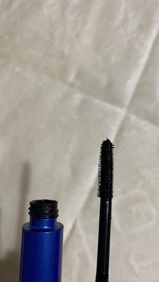 Parlak Mavi Maskara - Görsel 2