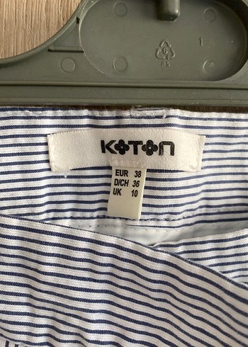 Gri Çizgili Kadın Bermuda Şort - Görsel 2