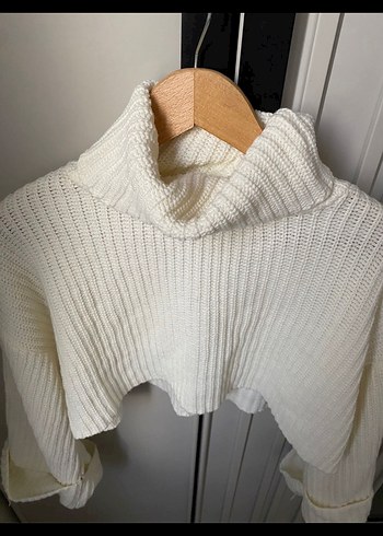 Beyaz Boğazlı Örgü Kadın Kazak - Görsel 2