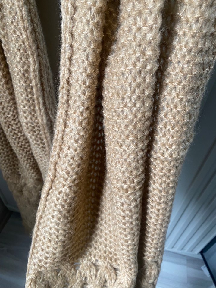 Örgü Kadın Şal Püsküllü - Görsel 3