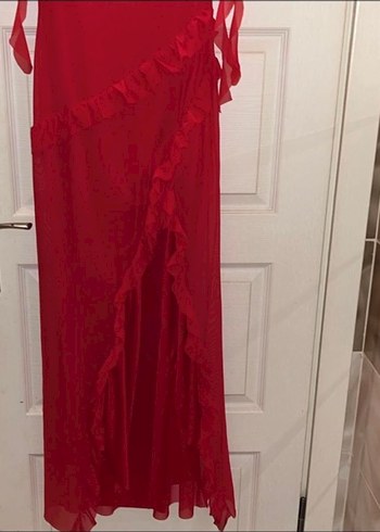 Kırmızı askılı Fırfırlı Abiye Elbise - Görsel 2