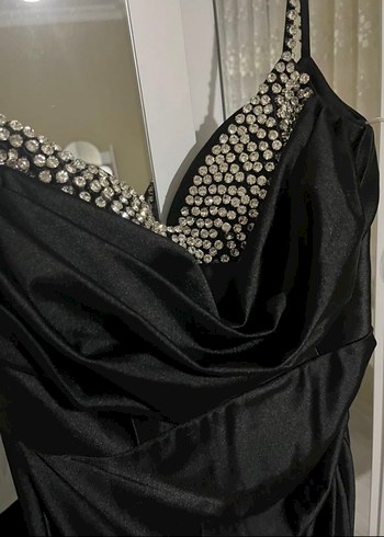 Siyah Drapeli Uzun Kadın Gece Elbisesi - Görsel 2