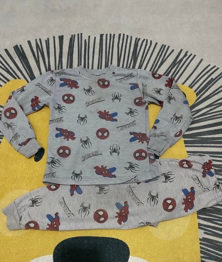 Örümcek Adam Baskılı Gri Çocuk Eşofman Takımı - Görsel 2