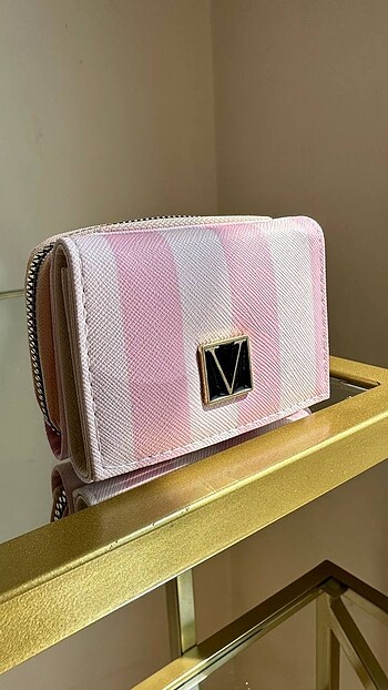 pembe cüzdan