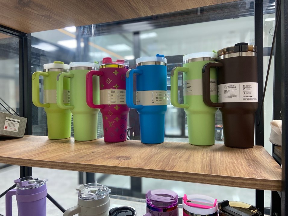 Pastel Pembe Desenli Kulplu Kupa - Görsel 2